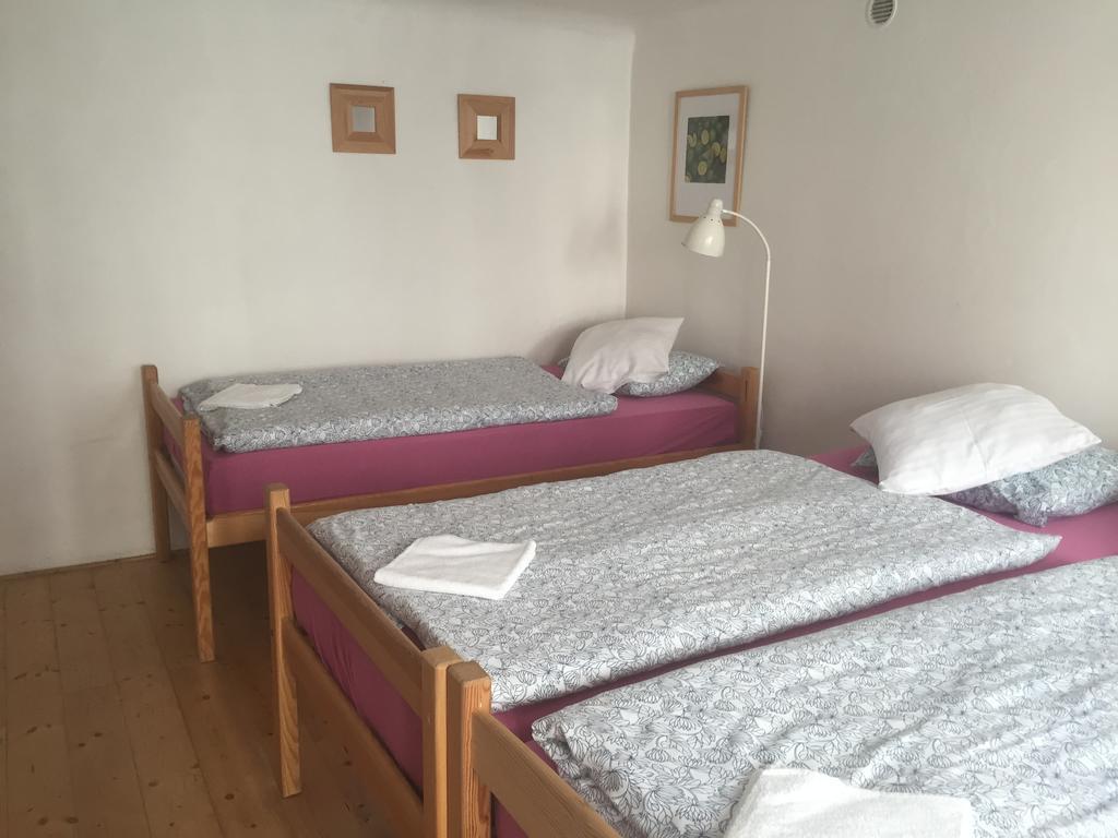 Apartments At The Golden Plough Прага Номер фото