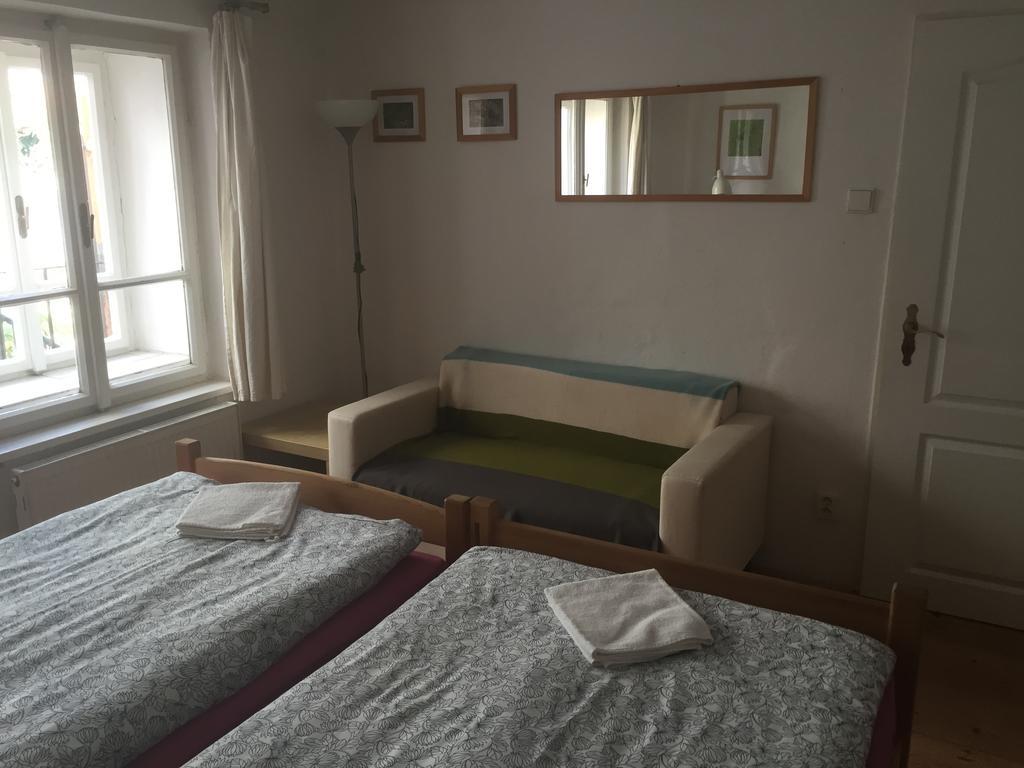 Apartments At The Golden Plough Прага Номер фото